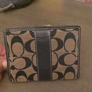 Coach Signature Black and Tan Wallet